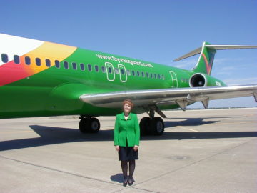 This is Me...beside one of the airlines that unfortunately did not survive the affects of 9-11. (Vanguard)