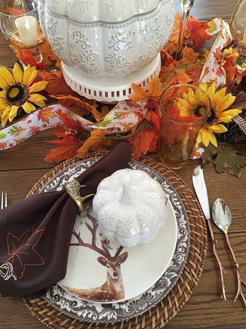 Blog - White pumpkin tablescape15