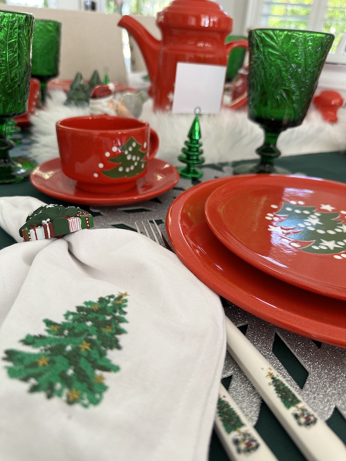 German Christmas tablescape setting