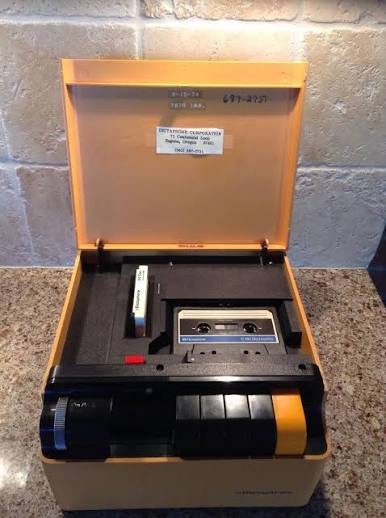 dictating machine